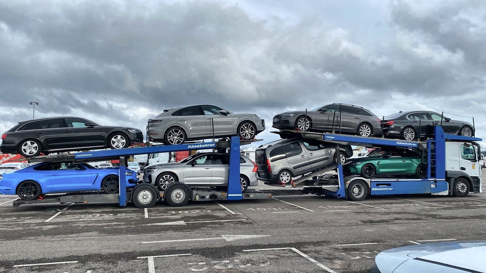 Aletrans car transporter